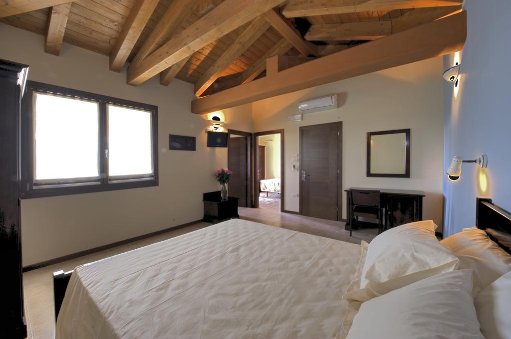 Agriturismo Olistella Palazzolo dello Stella Δωμάτιο φωτογραφία